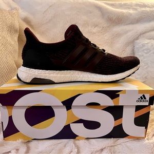 Adidas UltraBOOST Sneakers